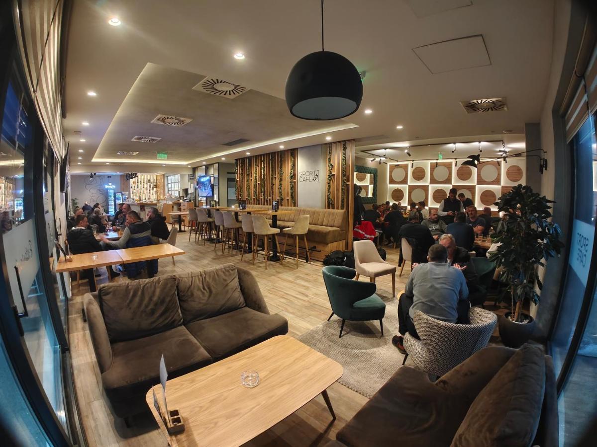 H.T Hotel 베오그라드 외부 사진