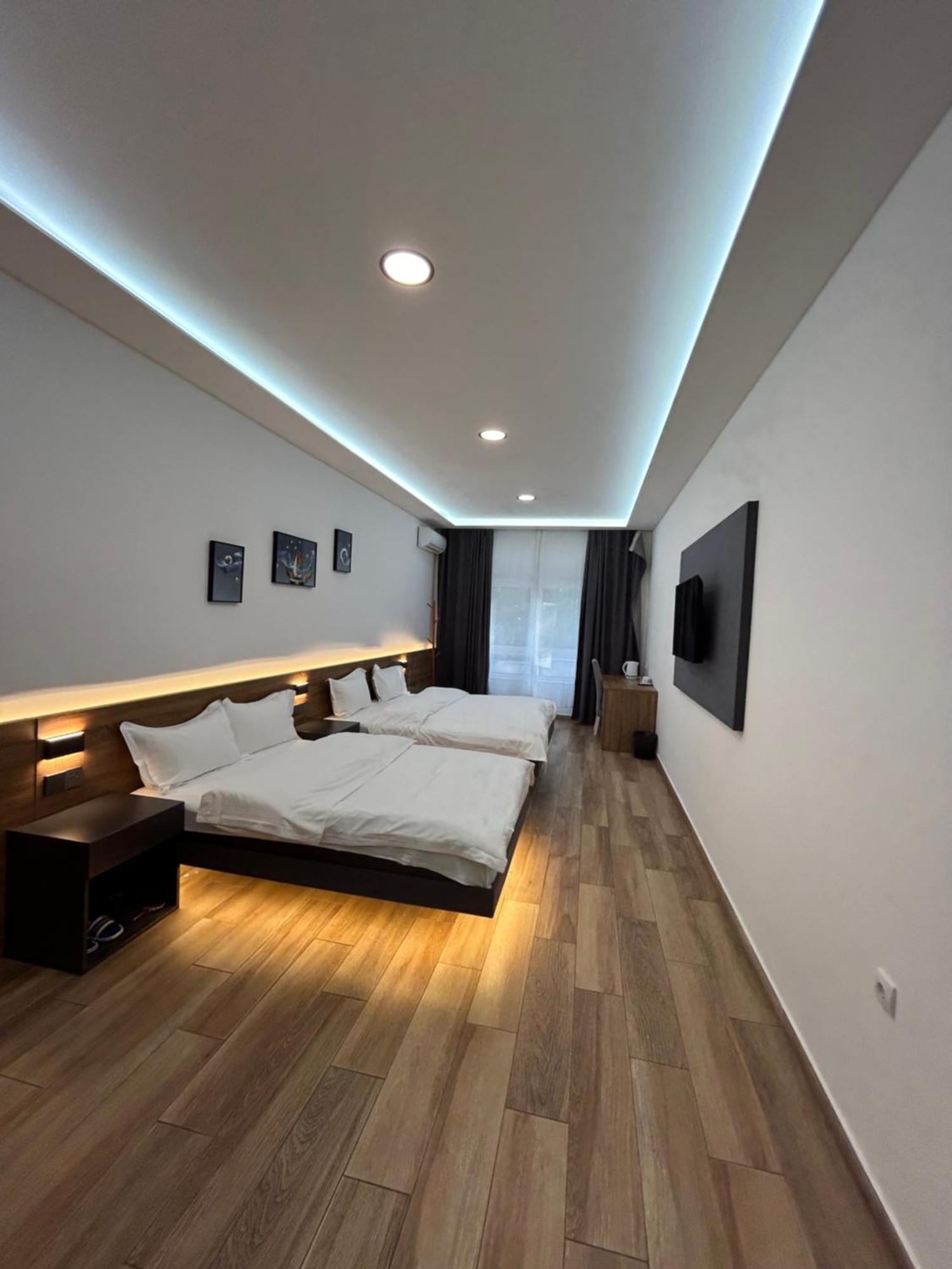 H.T Hotel 베오그라드 외부 사진