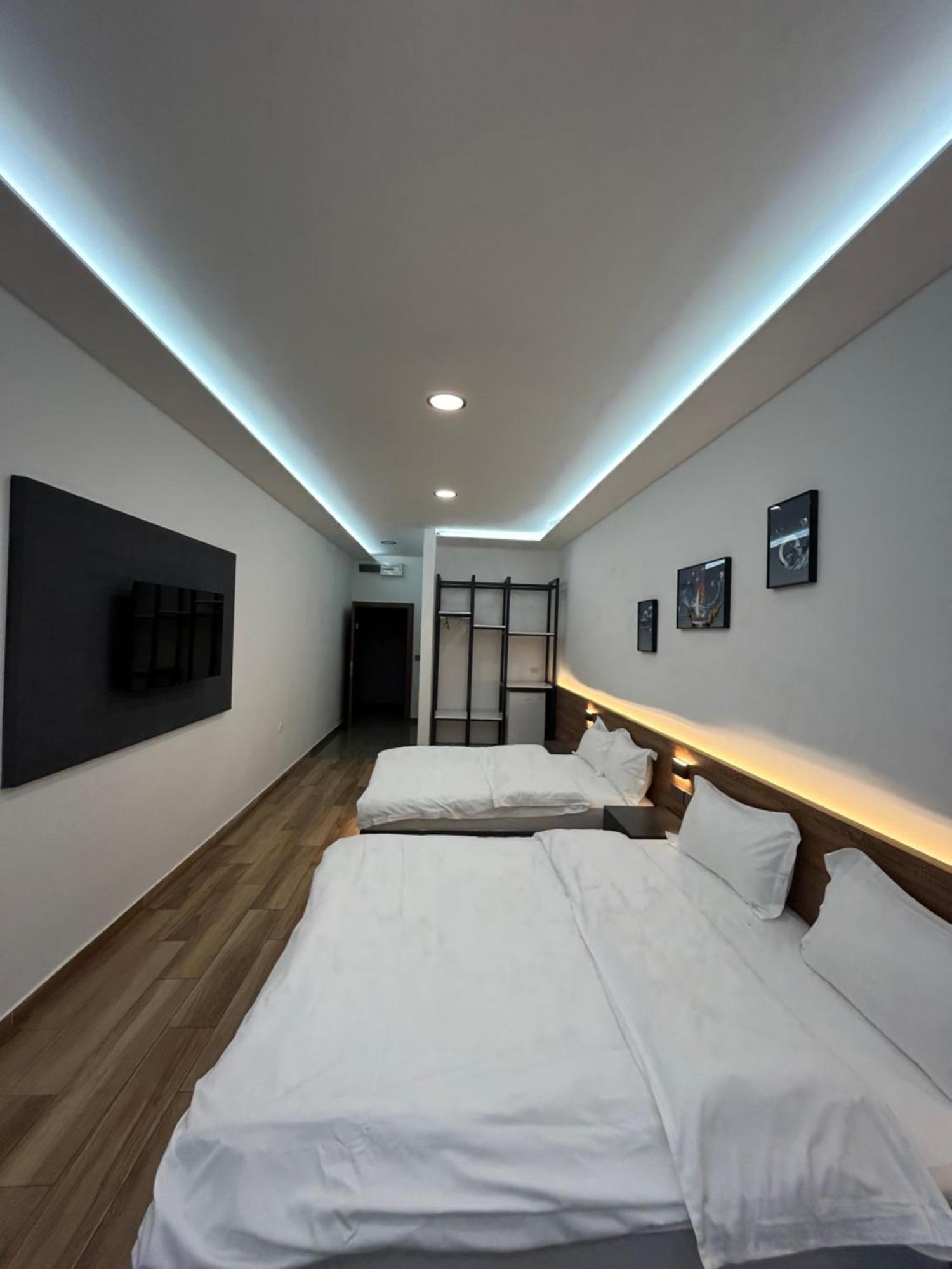H.T Hotel 베오그라드 외부 사진